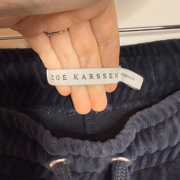 Zoe Karssen - Navy Velour Velvet Joggers - Kiss embroidered - XS - Picture 2 of 10